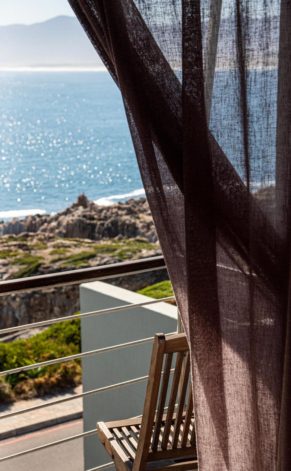 Whalesong Lodge Gansbaai Εξωτερικό φωτογραφία