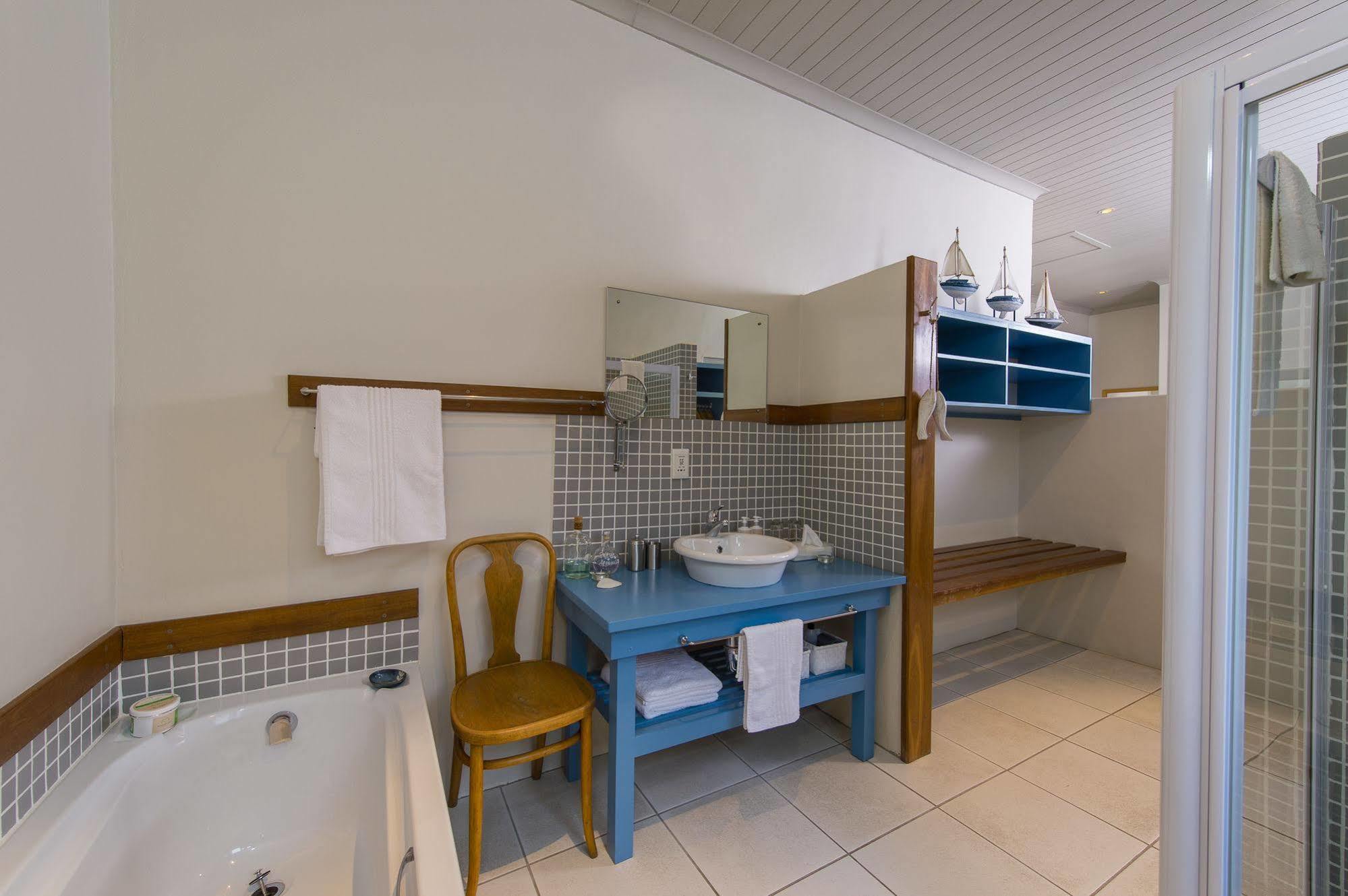 Whalesong Lodge Gansbaai Εξωτερικό φωτογραφία