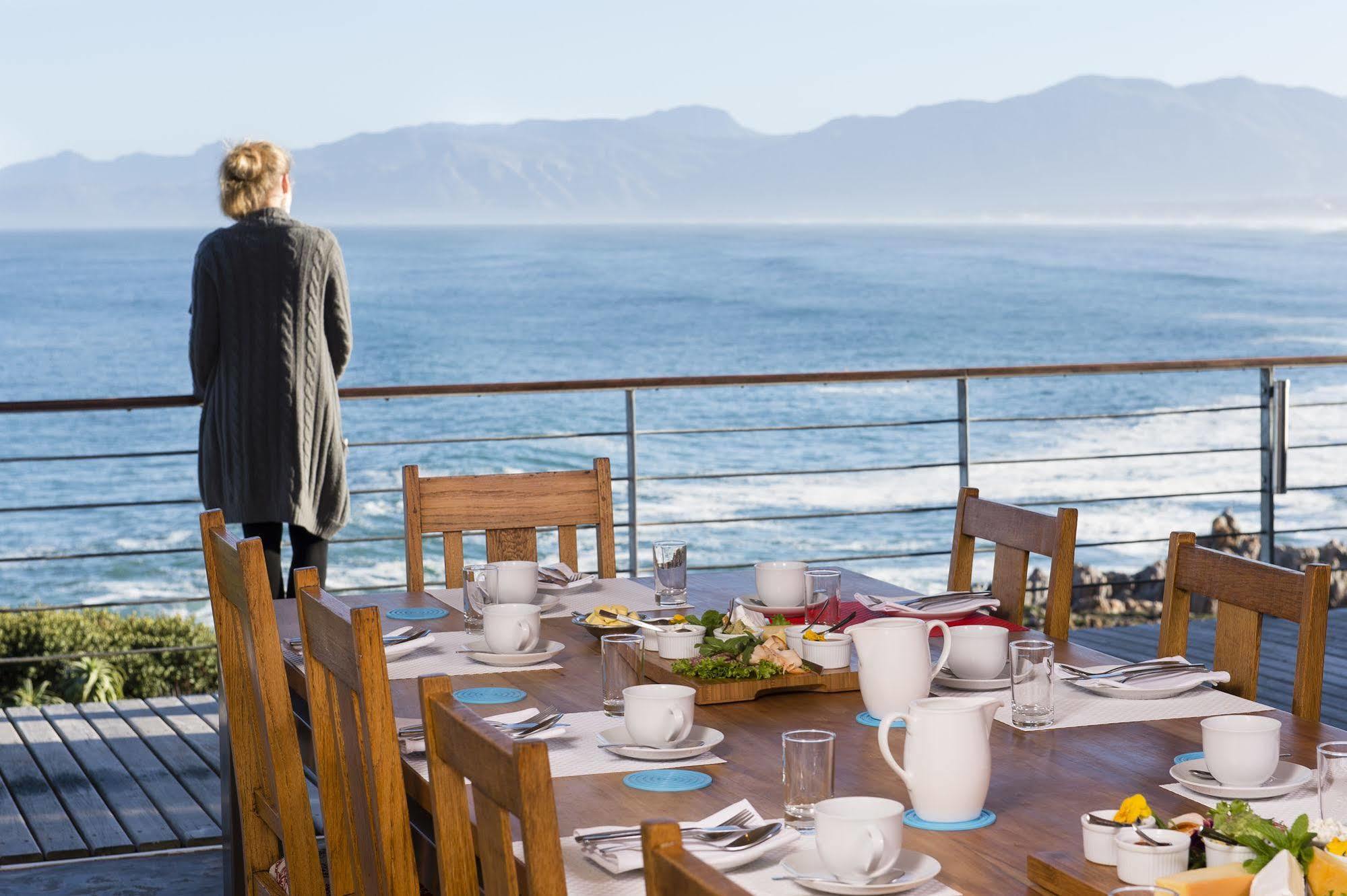 Whalesong Lodge Gansbaai Εξωτερικό φωτογραφία